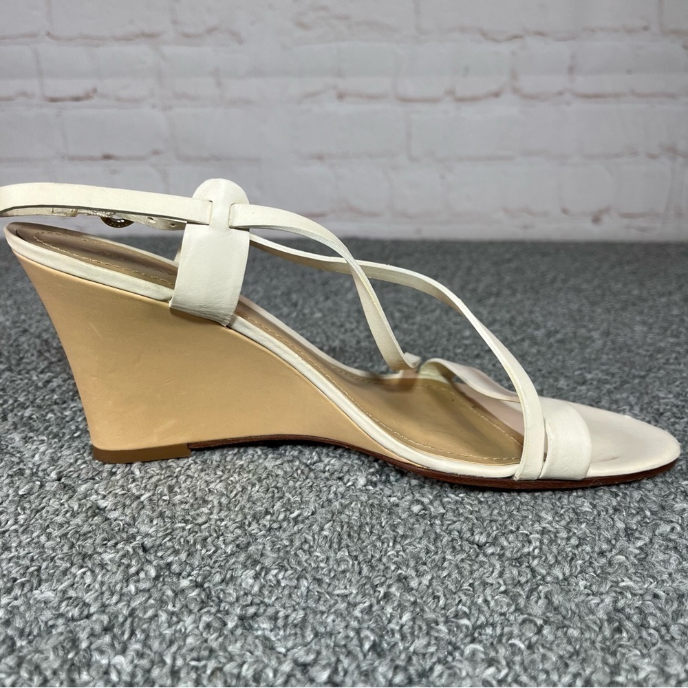 Ann Taylor Strappy Sling Back Wedge Heel Sandals Ivory Size 9.5 - Picture 2 of 8